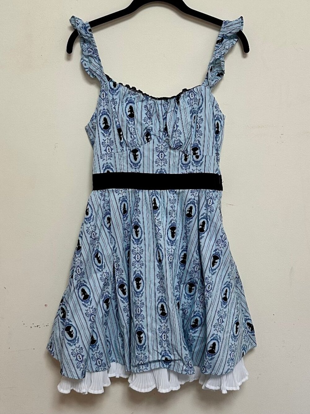 Disney Alice in Wonderland Blue Cameo High-Low Tunic Top Medium